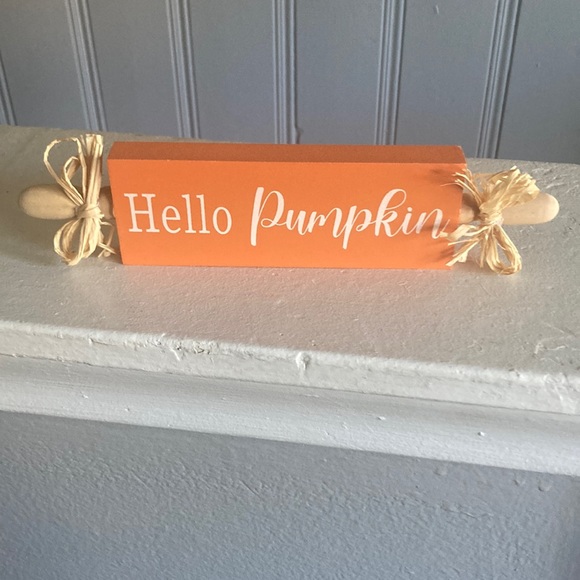 NWT- Set of Hello Pumpkin Decorations- Wood Rolling Pin Sign & Wall Hanger Hook - Picture 5 of 16